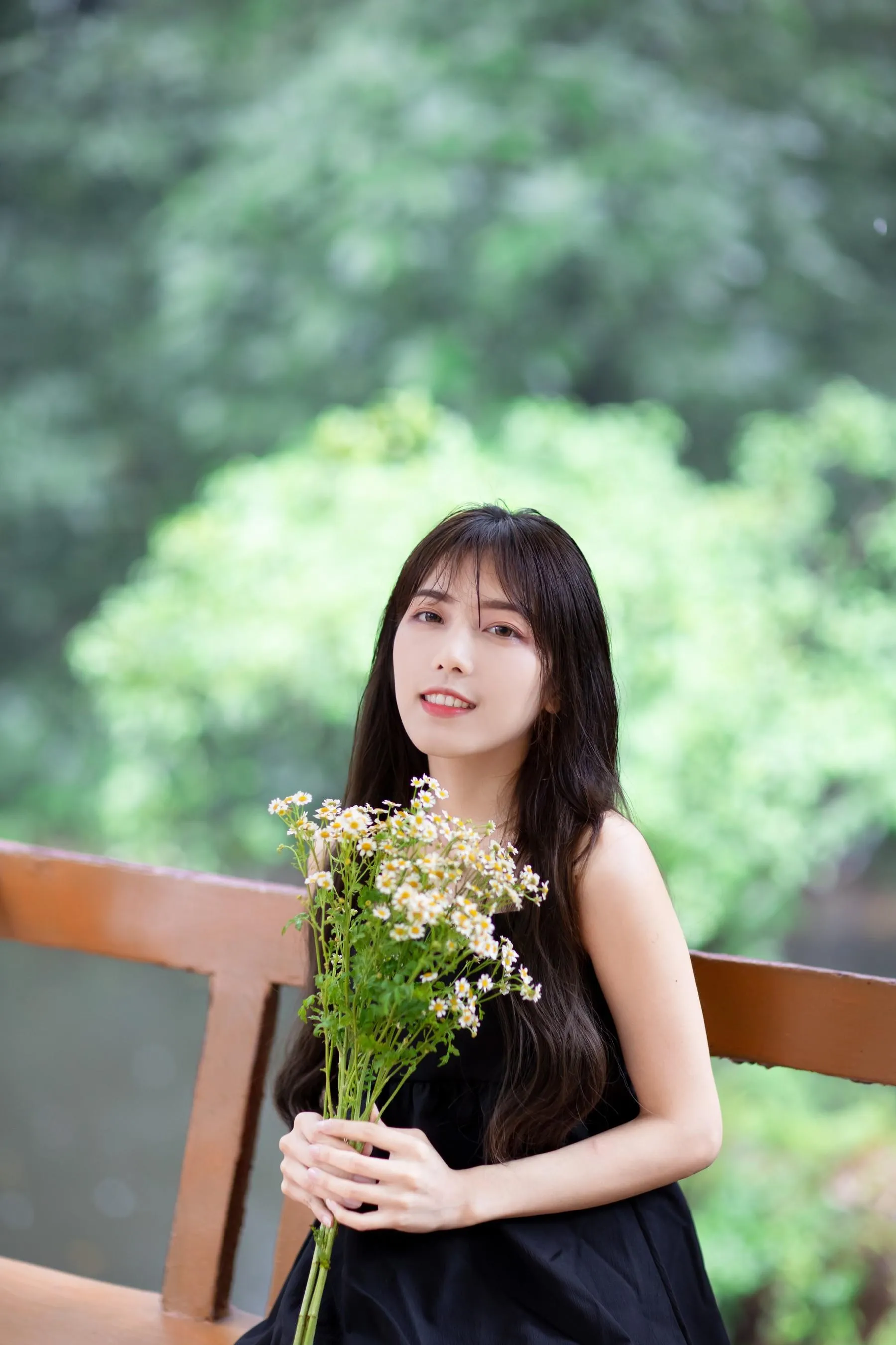 [艺图语] 2022.06.27 透明伞 沐菡 [26P]插图2
